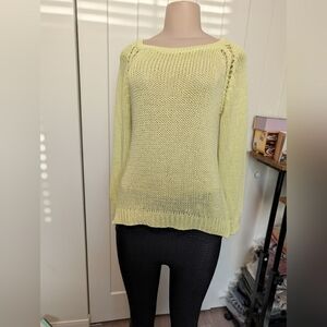 Zara Light Yellow Crew Neck Sweater